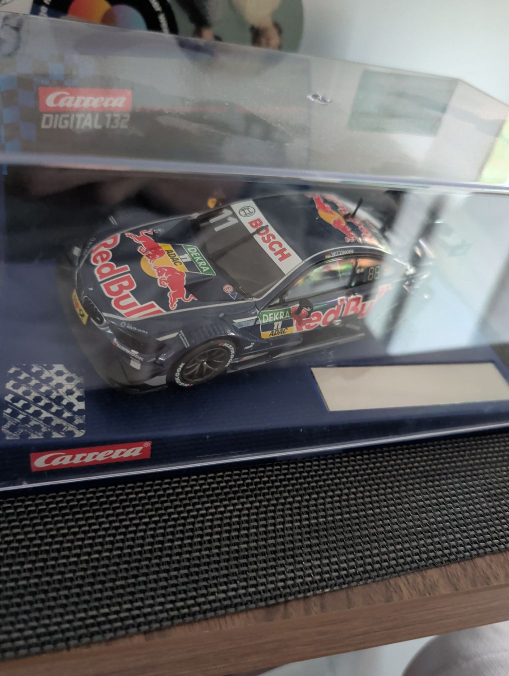 Carrera Piste: Carrera Digital 132 BMW M4 DTM – Usato da Flumenthal venduto da feu_yxn7