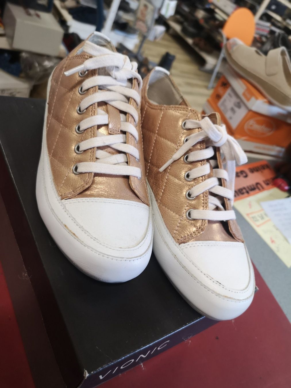 Chaussures femmes: Vionic – Neuf avec emballage d'origine à Möhlin par Highwaytom 1