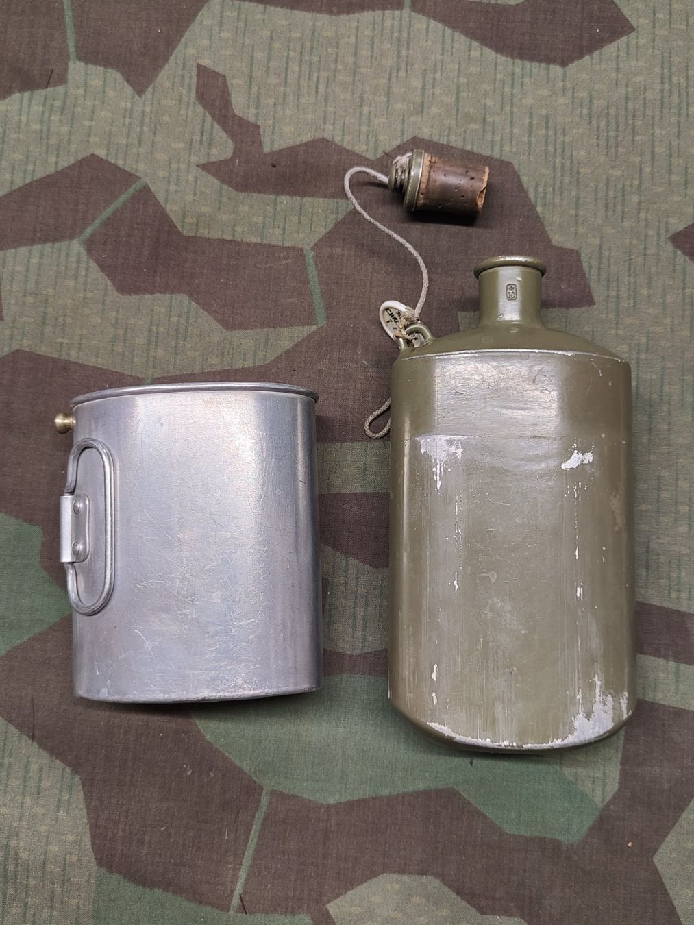 Schweizer Armee Uniformi: Feldflasche Ord. 1932/35 – Usato da Bauma venduto da SwissMilitaria 2