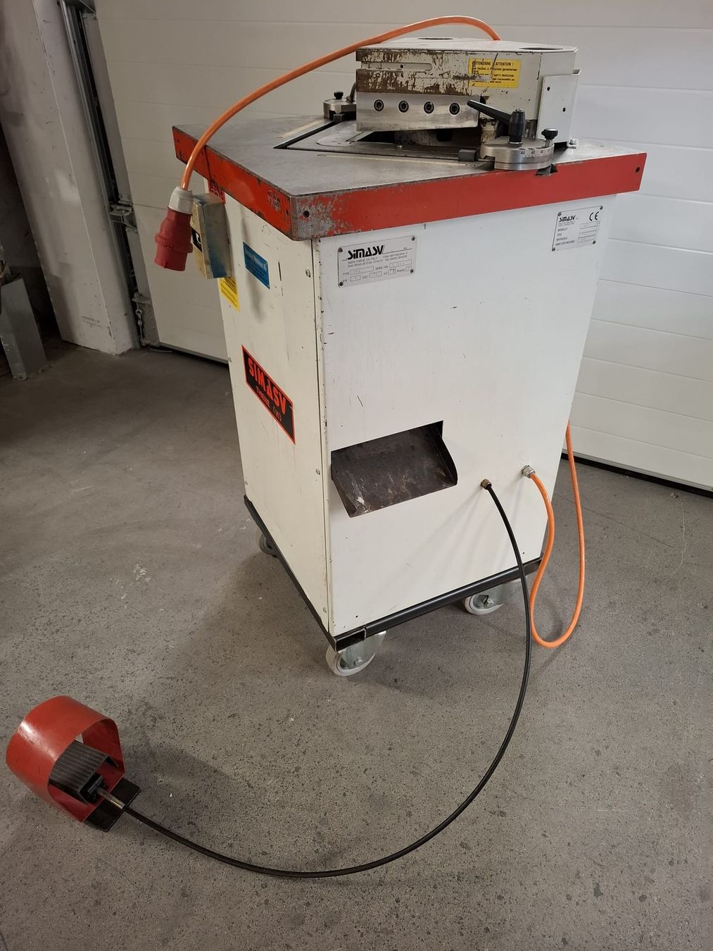 Toutes les machines: Ausklinkmaschine – D'occasion à Immensee par for_fm7s 1