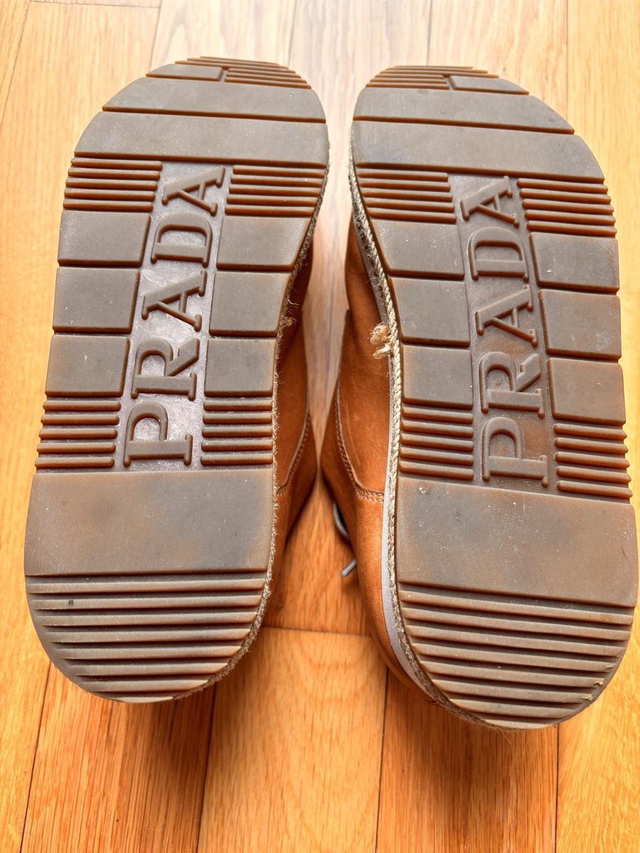 Prada Scarpe da donna: Sneaker Leder – Usato da Zürich venduto da ConnieS01 2