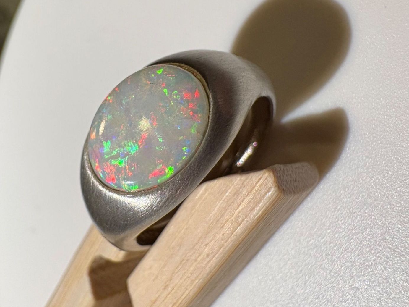 Anelli: Ring Australischer Crystal-Opal+Silber, variable Grösse – Nuovo (secondo la descrizione) da Wilen b. Wil venduto da Tschirio 2