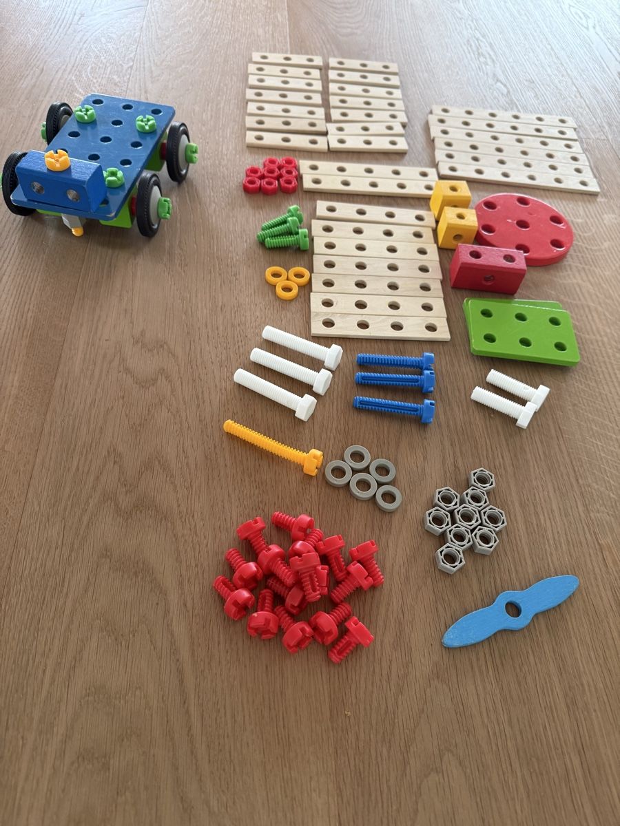 Kit di costruzioni: Holzbauteile Auto – Usato da Wangen b. Olten venduto da Thomiverkauft 2