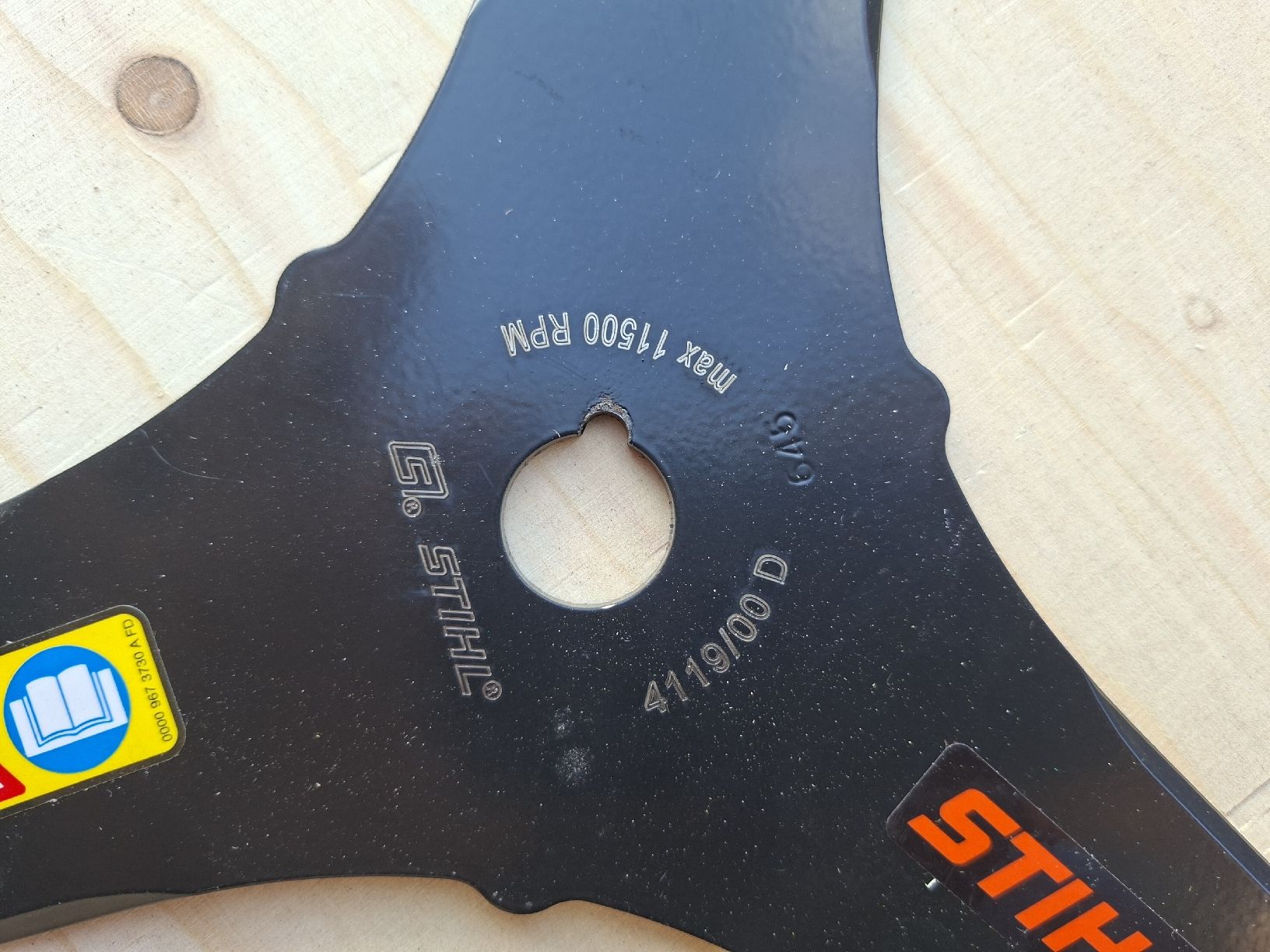 Stihl Tutti gli attrezzi: Stihl FS Freischneider Messer Dickichtmesser 3F 30 – Nuovo e nell'imballaggio originale da Niederuzwil venduto da Dakitiki 1