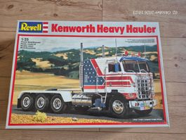 Revell 7458 LKW Kenworth Heavy Hauler 1:25  / Rarität 1986