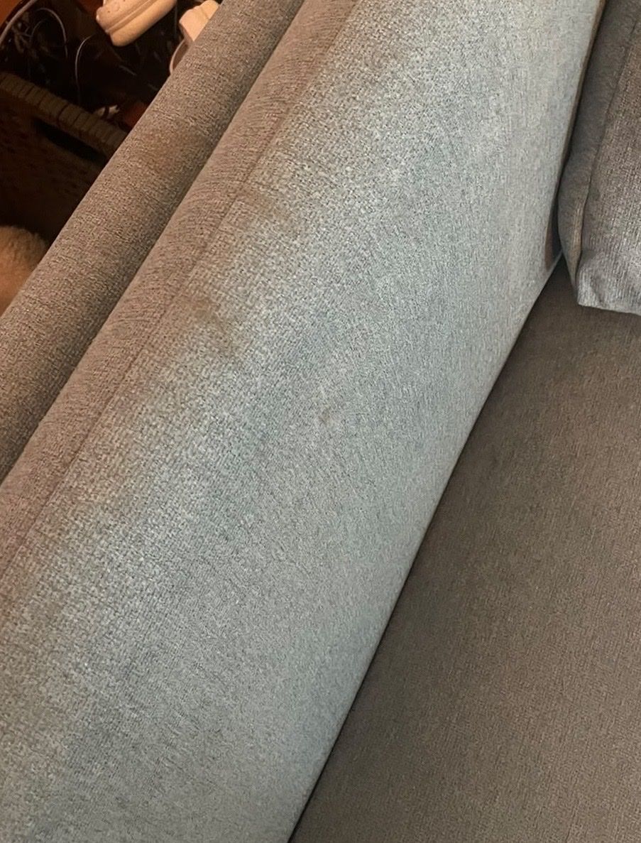 Conforama Sofas: Canapé deux place – Gebraucht aus La Sarraz von Evmo84 1