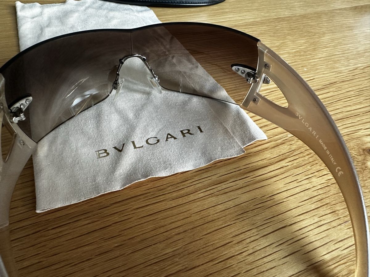 Bulgari Occhiali & Lenti: Lunettes de soleil Bulgari authentique – Nuovo (secondo la descrizione) da Geneveys-Coffrane venduto da sar_rb75 1