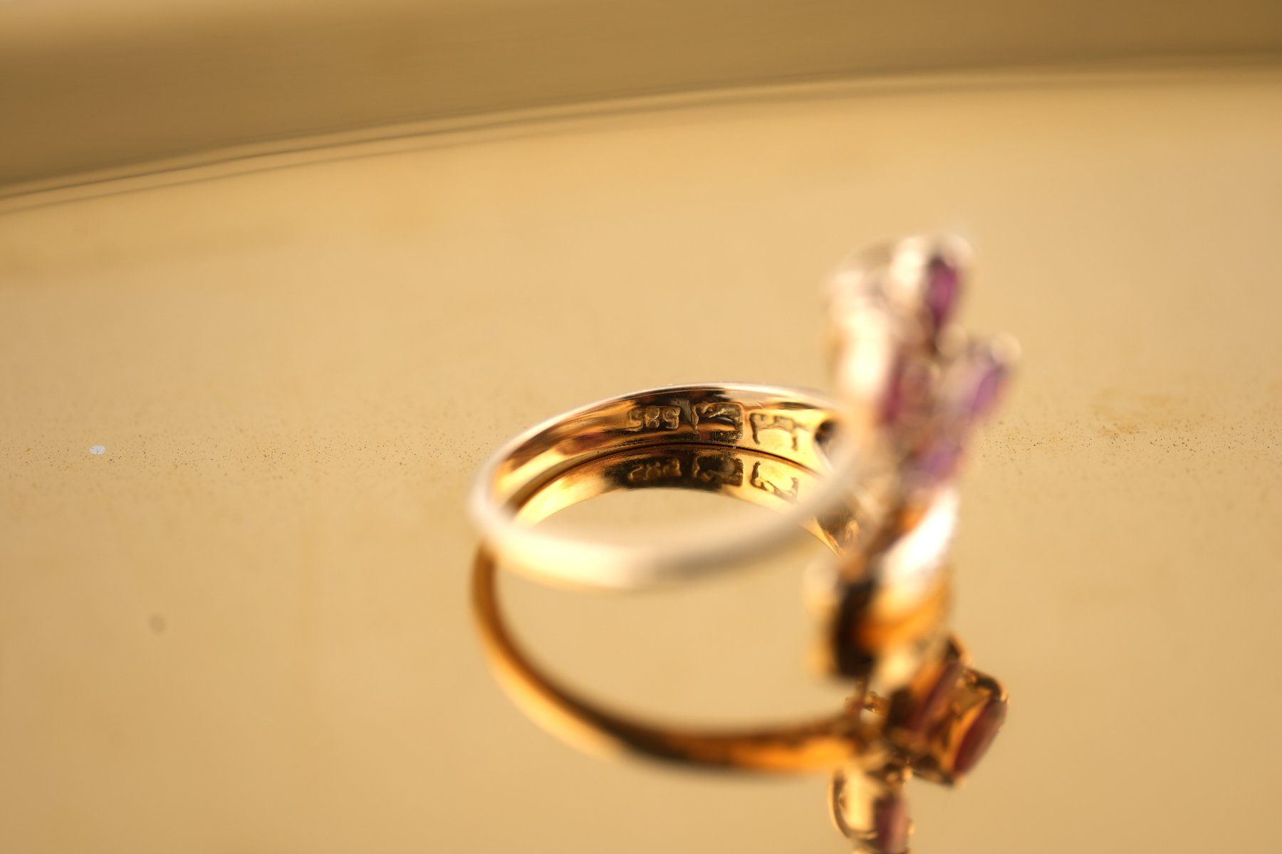 Anelli: Goldring mit Rubinen und Diamanten – Usato da Basel venduto da Vip24 6