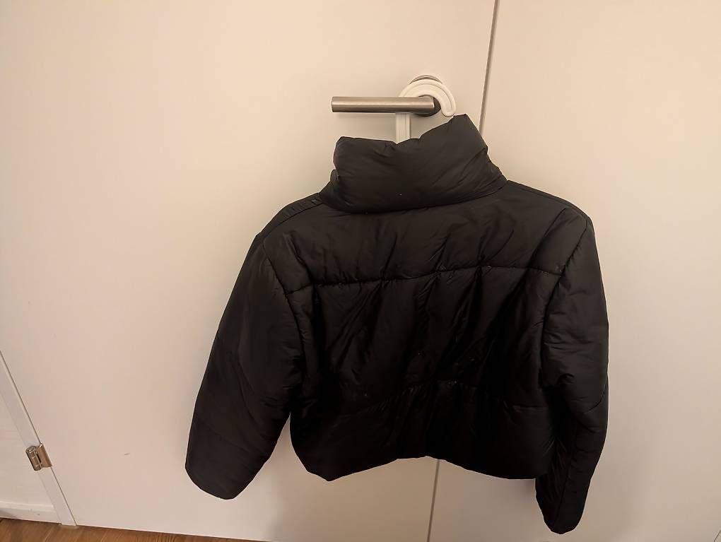 Jacken: Kurze Jacke mit hohem Kragen – Gebraucht aus Dübendorf von gar_5yv6 1