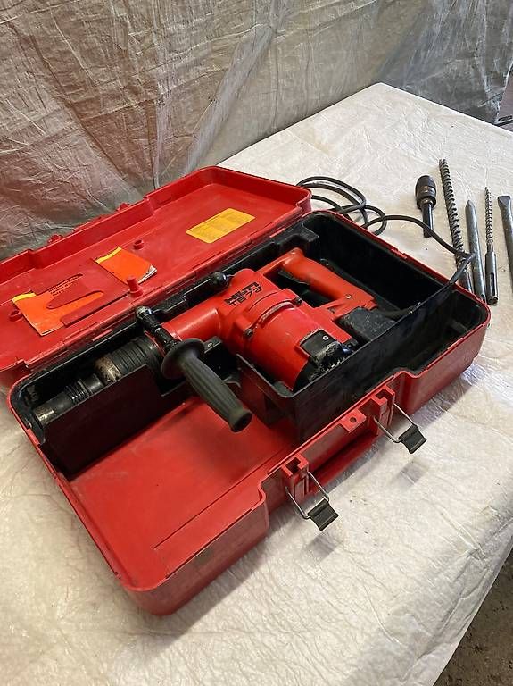 Perforateur-Burineur HILTI TE72 (Gebraucht) in Givrins für CHF 400 ...