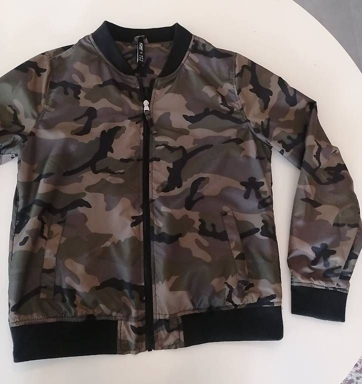 Jacken: Dünne Jacke camouflage – Neu (gemäss Beschreibung) aus Mosnang von creativist 4