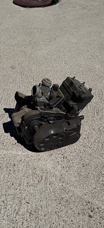 Motori: Yamaha RD125 Motor – Usato da Zell LU venduto da .VR46.