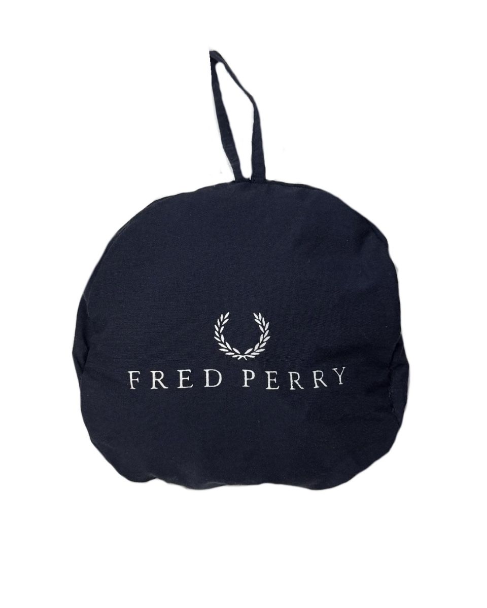 Fred Perry Chapeaux, bonnets & casquettes: Bucket hat Fred Perry – D'occasion à Lausanne par Unehistoiredesapes 5