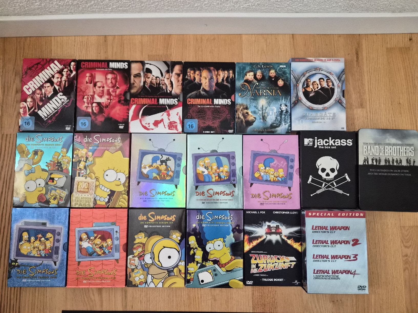 Tutti i VHS: VHS / DVD / Serien / Disney / Comic / Krimi – Usato da Dottikon venduto da Egofall 6