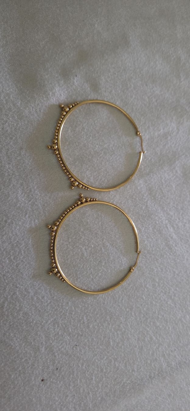 Boucles d'oreille: Grosse Runde Ohrringe – D'occasion à Widen par rachellanz