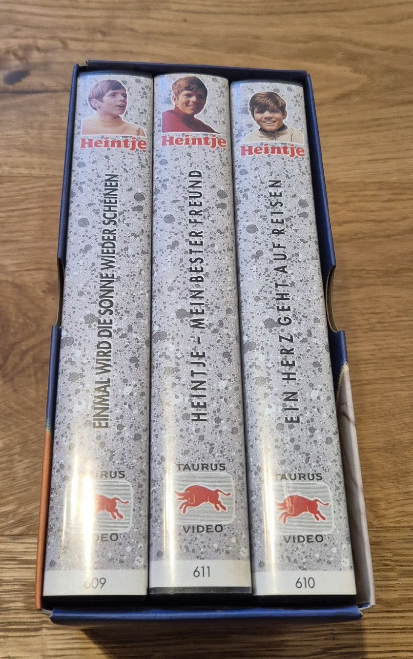 Tutti i VHS: 3 Videokassetten "Heintje"  – Usato da Gams venduto da tischi97