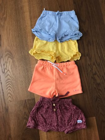Kurze Hosen 4erSet, Grösse 68