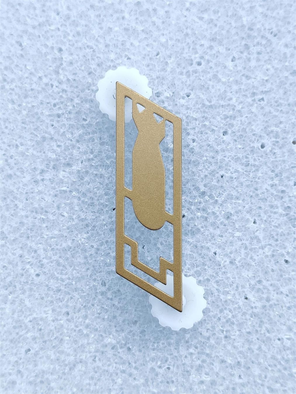 Placchette & Badge: Metallabzeichen Werkschutzsoldat V2 – Usato da Bauma venduto da SwissMilitaria