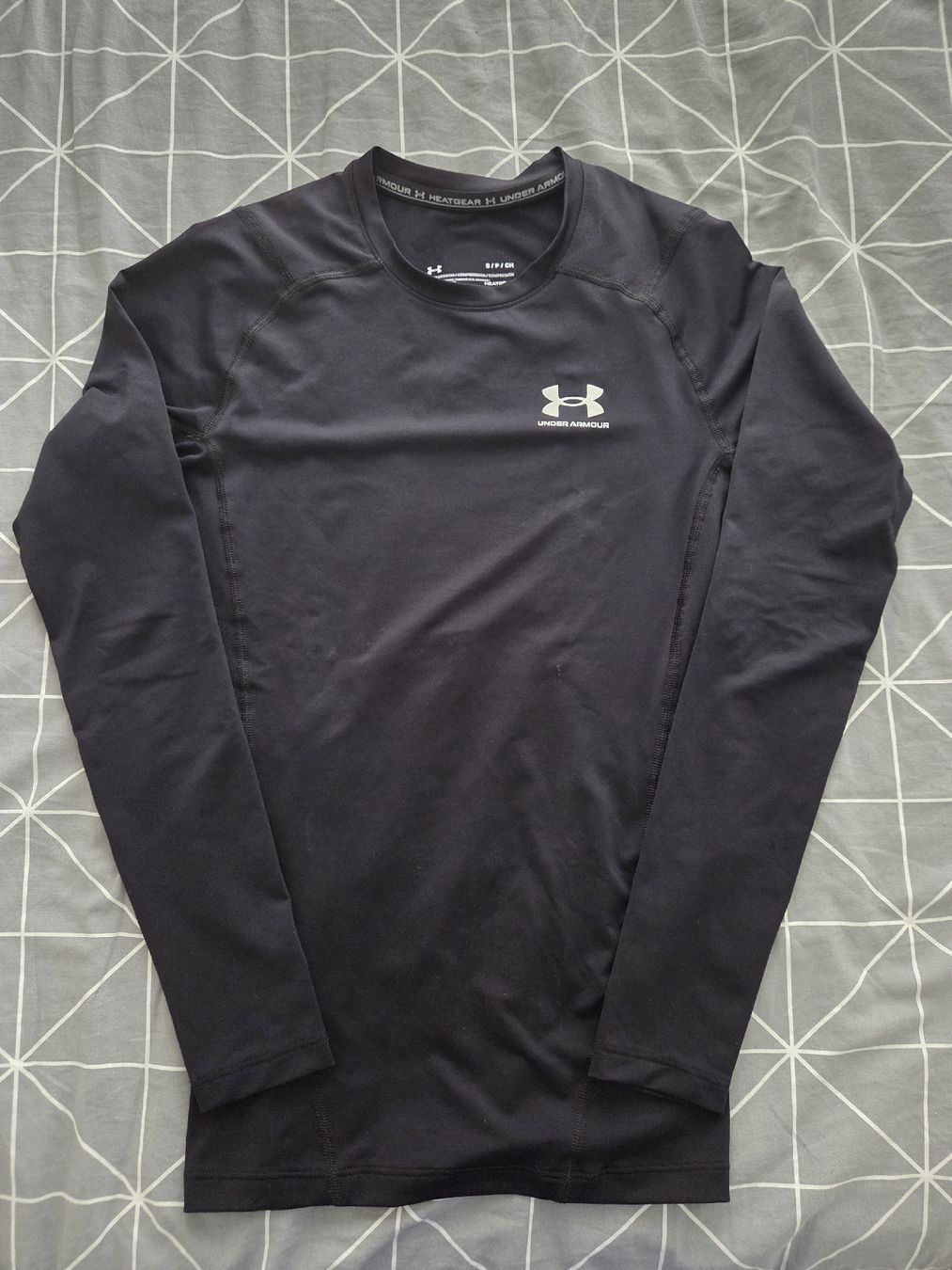 Under Armour T-Shirts: Under Armour HeatGear Compression Shirt – Neu (gemäss Beschreibung) aus Zollikofen von Vintageforyou