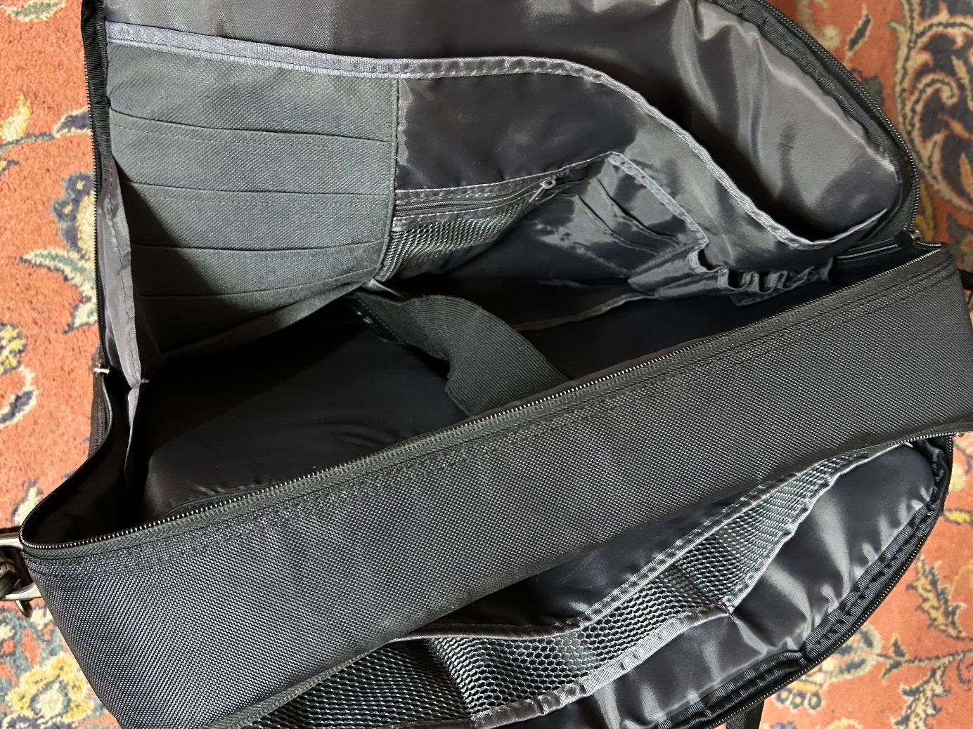 Dell Borse: Dell Computertasche, guter Zustand – Usato da Kleindöttingen venduto da Demon4 3