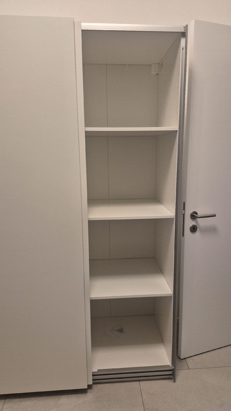 Ikea Porte manteau: Schrank Garderobe  – D'occasion à Reinach AG par ang_mr79 3