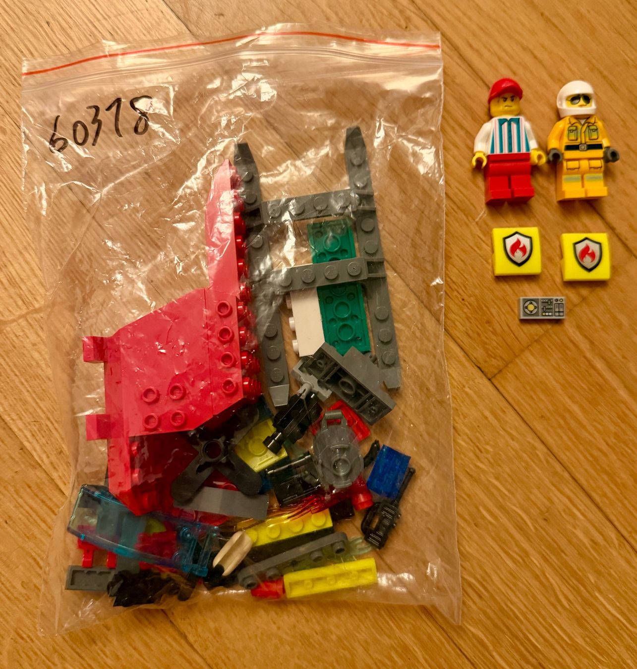 Lego Kit di costruzioni: Lego City 60318 - Fire Helicopter – Usato da Höri venduto da PSMarinho 1