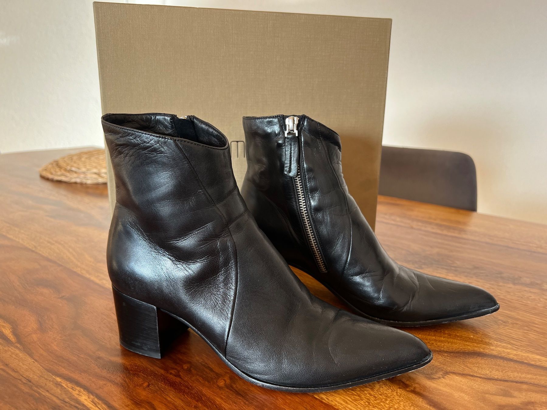 Damenschuhe: Pomme D'Or Black Shoes 36 – Gebraucht aus Urdorf von karol.muszkiewicz 2