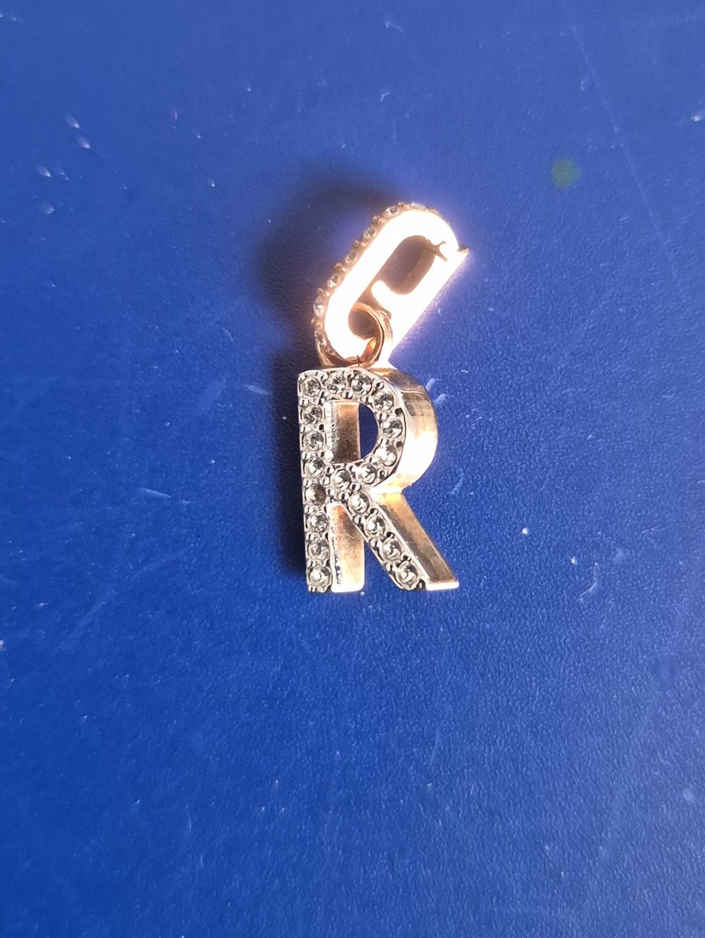 Swarovski Ciondoli: Swarovski Anhänger Buchstabe R – Usato da Wettingen venduto da ros_s7sq 1