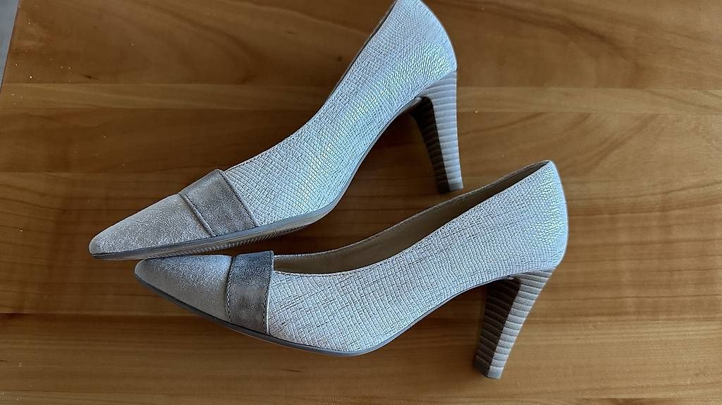 Gabor Damenschuhe: Pumps Gabor Grosse 4 1/2 – Gebraucht aus Dübendorf von Ginger8600 1