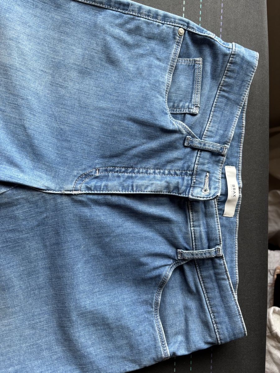 Brax Jeans: Jeans blau Grösse K38 – Usato da Kesswil venduto da Branca-01 5