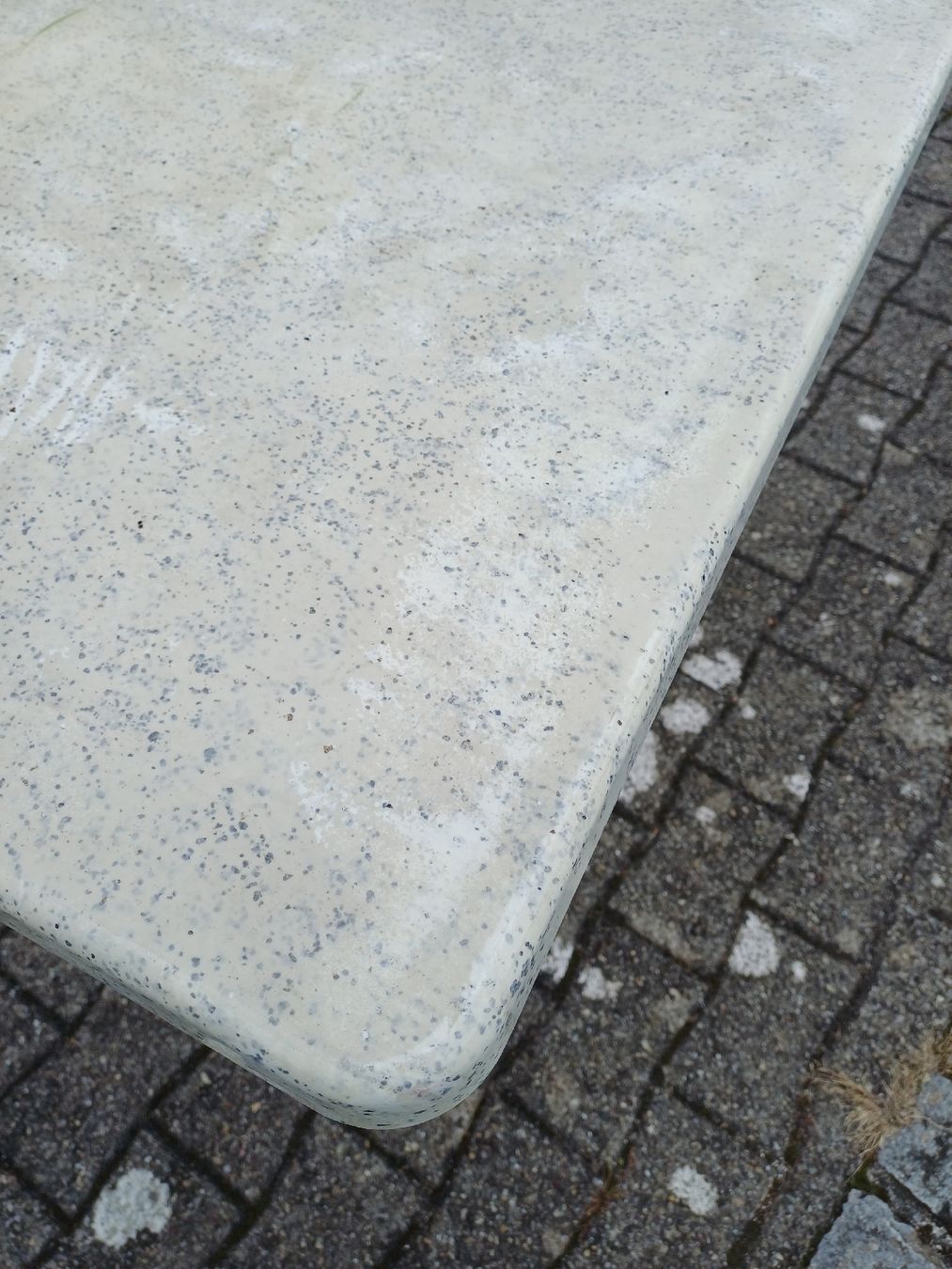 Tavoli: Schaffner Gartentisch, Pixolit 70x70cm – Usato da Niederuzwil venduto da wolkenlos80 3