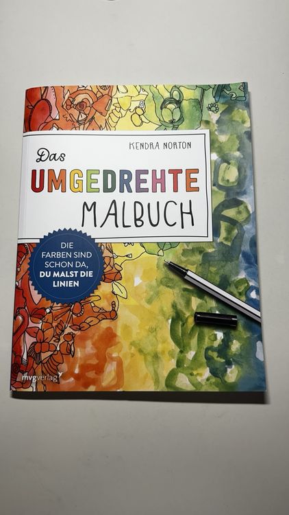 Das umgedrehte Malbuch: Kreatives Malen für Erwachsene (Neu (gemäss