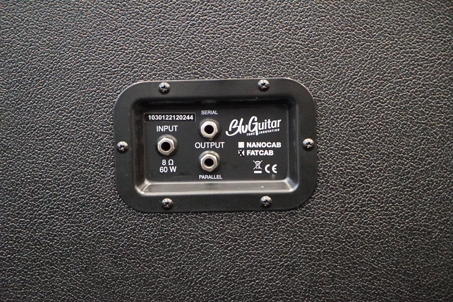 Amplificatori: BluGuitar Fat Cab 1x12'' Gitarrenbox – Usato da Ortschwaben venduto da Musictrade 5