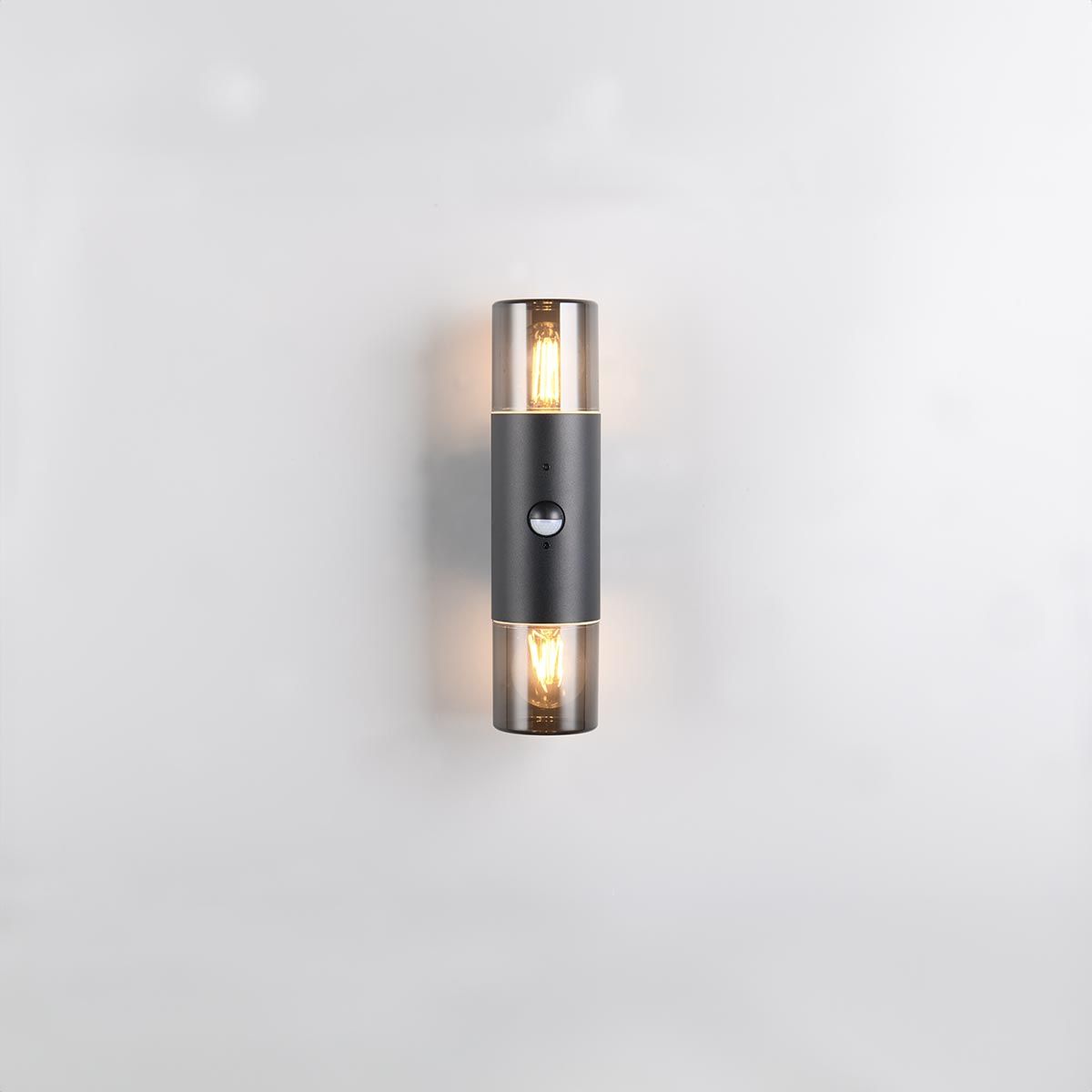 Lampen: Aussen Wandleuchte, IP44, 33 cm Höhe – Neu (gemäss Beschreibung) aus Kreuzlingen von Smart-Light 3