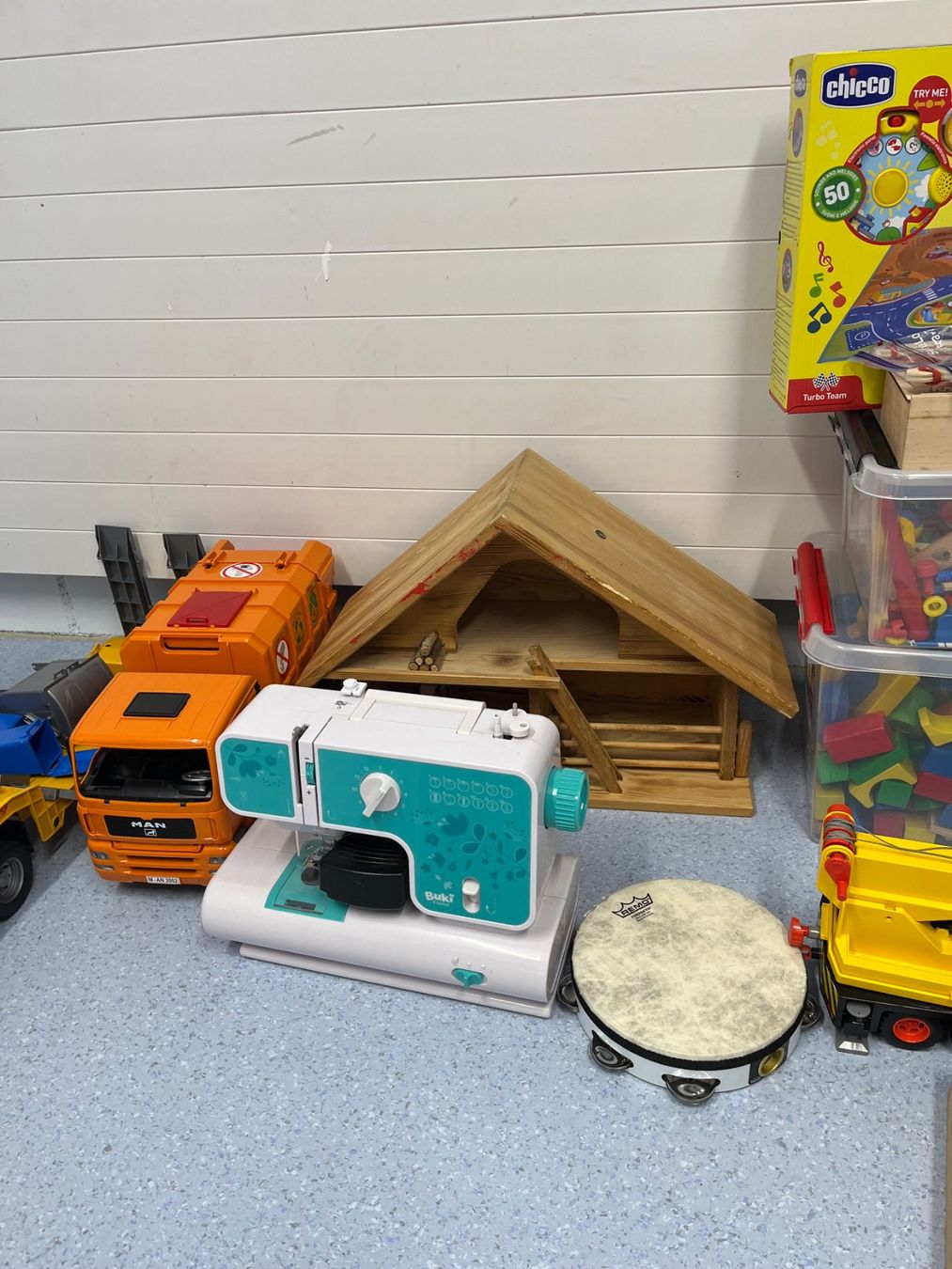 Giocattoli: Kinderspielzeug - Grosse Sammlung – Usato da Leuggern venduto da Yzerman2 5