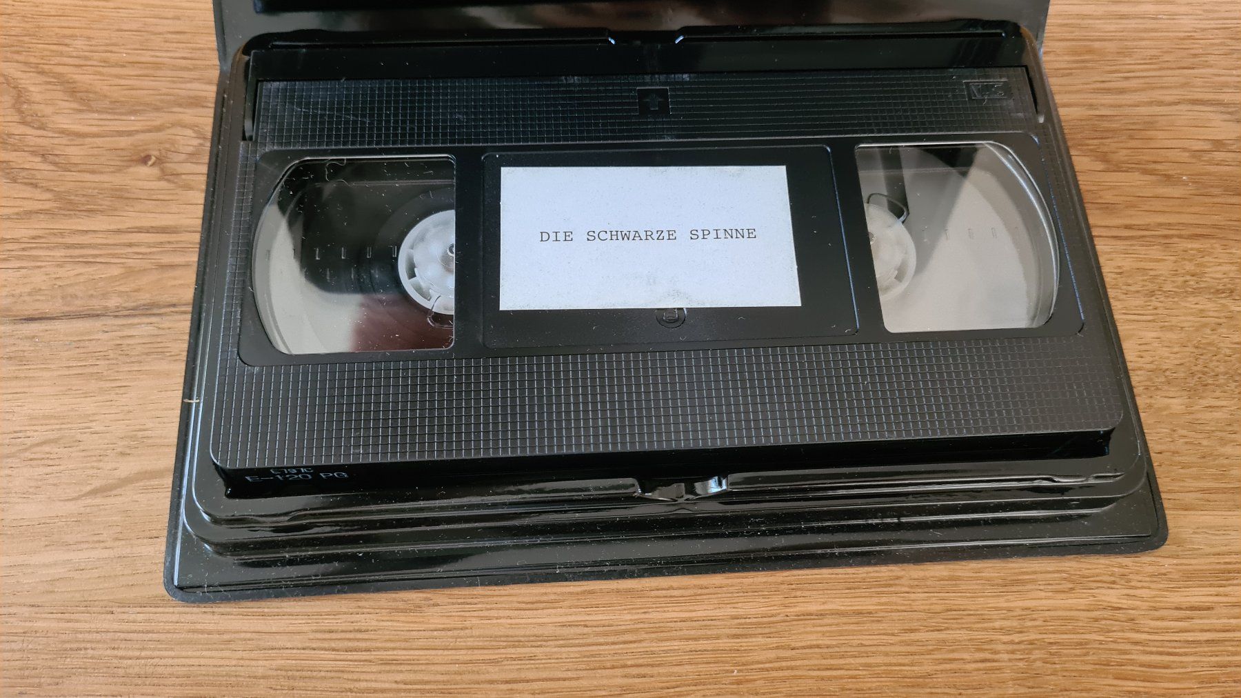 Tutti i VHS: Die Schwarze Spinne - Schweizer Filmklassiker – Usato da Dübendorf venduto da Brm77 1