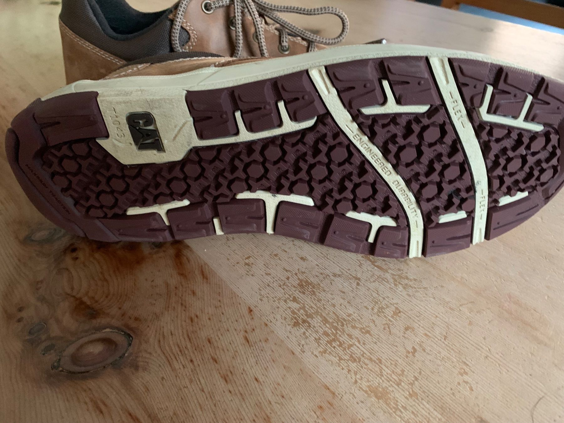 Caterpillar Scarpe da uomo: CAT Sneakers Gr43 – Usato da Rudolfstetten venduto da medium02 1
