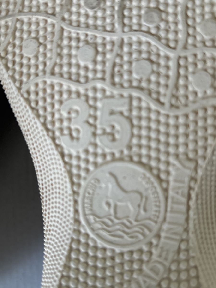 Scarpe da donna: Chaussures Emanuela 35, neuves – Nuovo (secondo la descrizione) da Aigle venduto da Barbiette 3