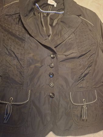 Veste légère - blazer taille 42 marque Gelco