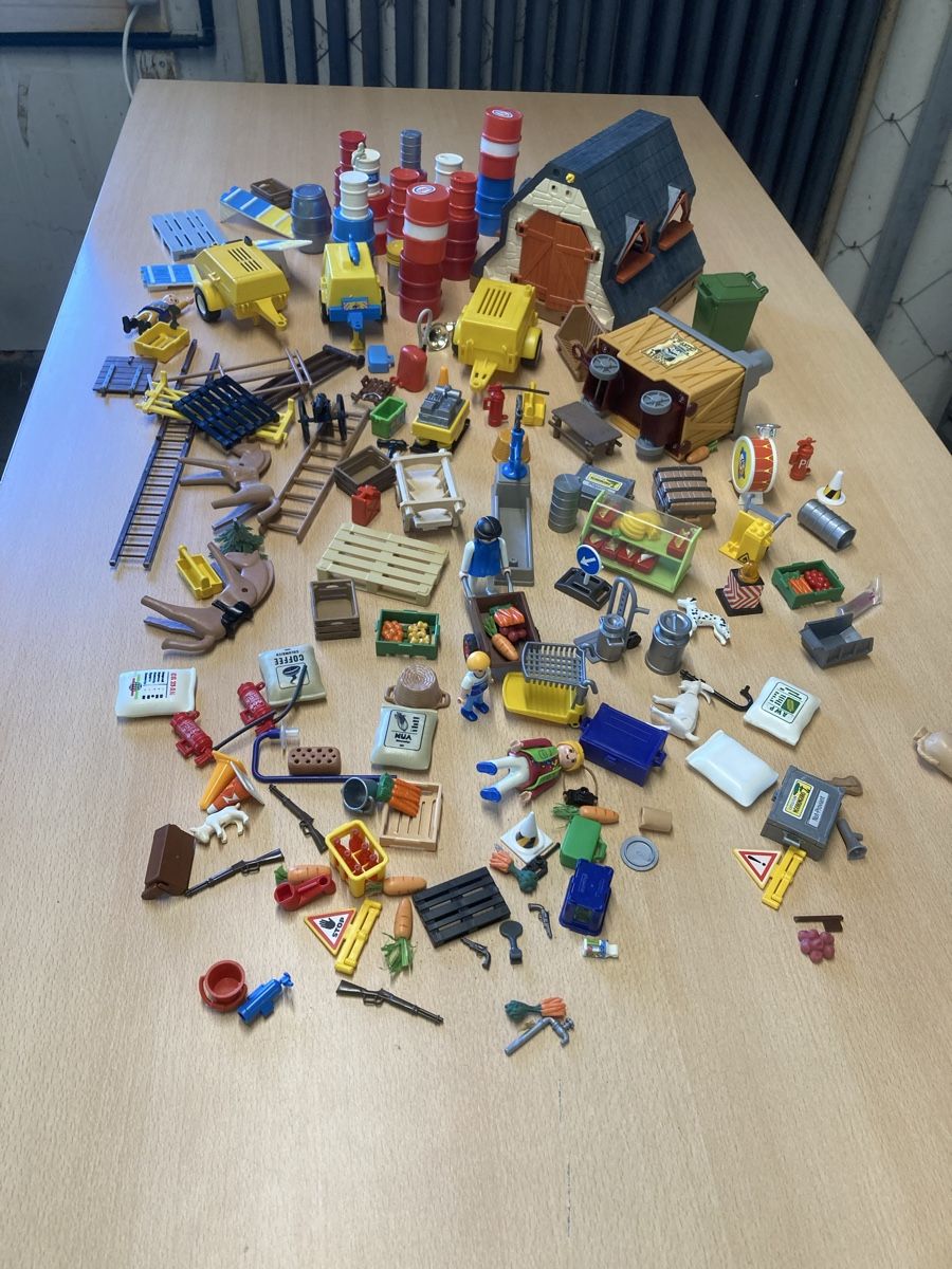 Playmobil Giocattoli: Playmobil – Usato da Niederuzwil venduto da Miami1999 3