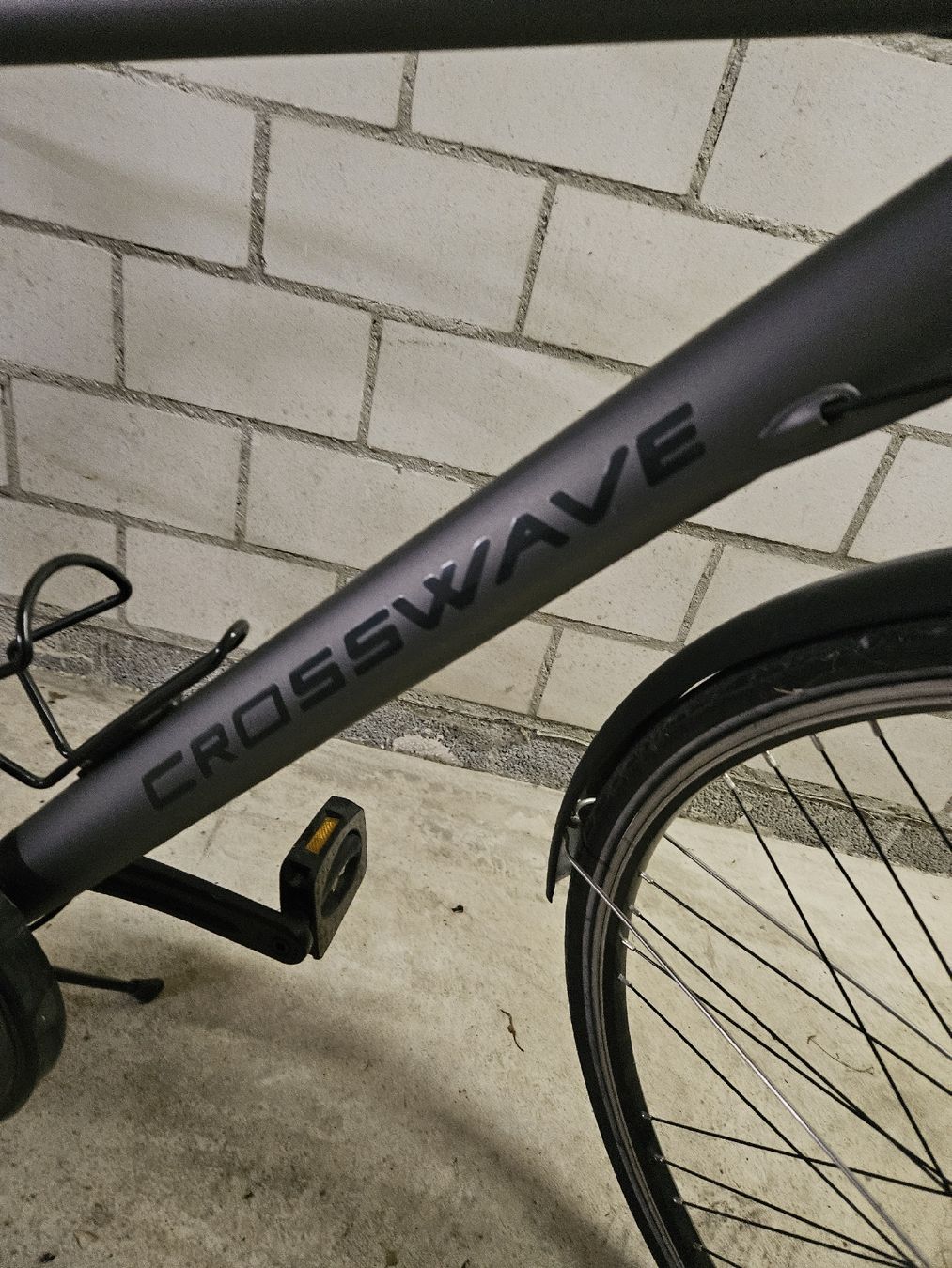 Crosswave Velos: Swiss Design Crosswave Bike - 7 Speed - Great Commuter! – Gebraucht aus Tägerwilen von JantheScott10 1