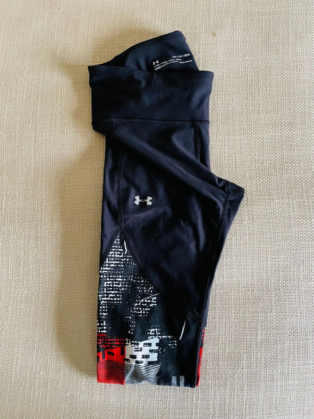 Under Armour Leggings: Stylische Under Armour Leggings/Élégant legging Under Armour – Gebraucht aus Vico Morcote von Muru 1