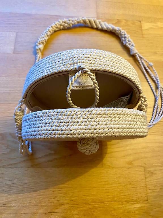 Zara Borse: Zara Korbumhängetasche – Usato da Lachen SZ venduto da kal_87kx 1