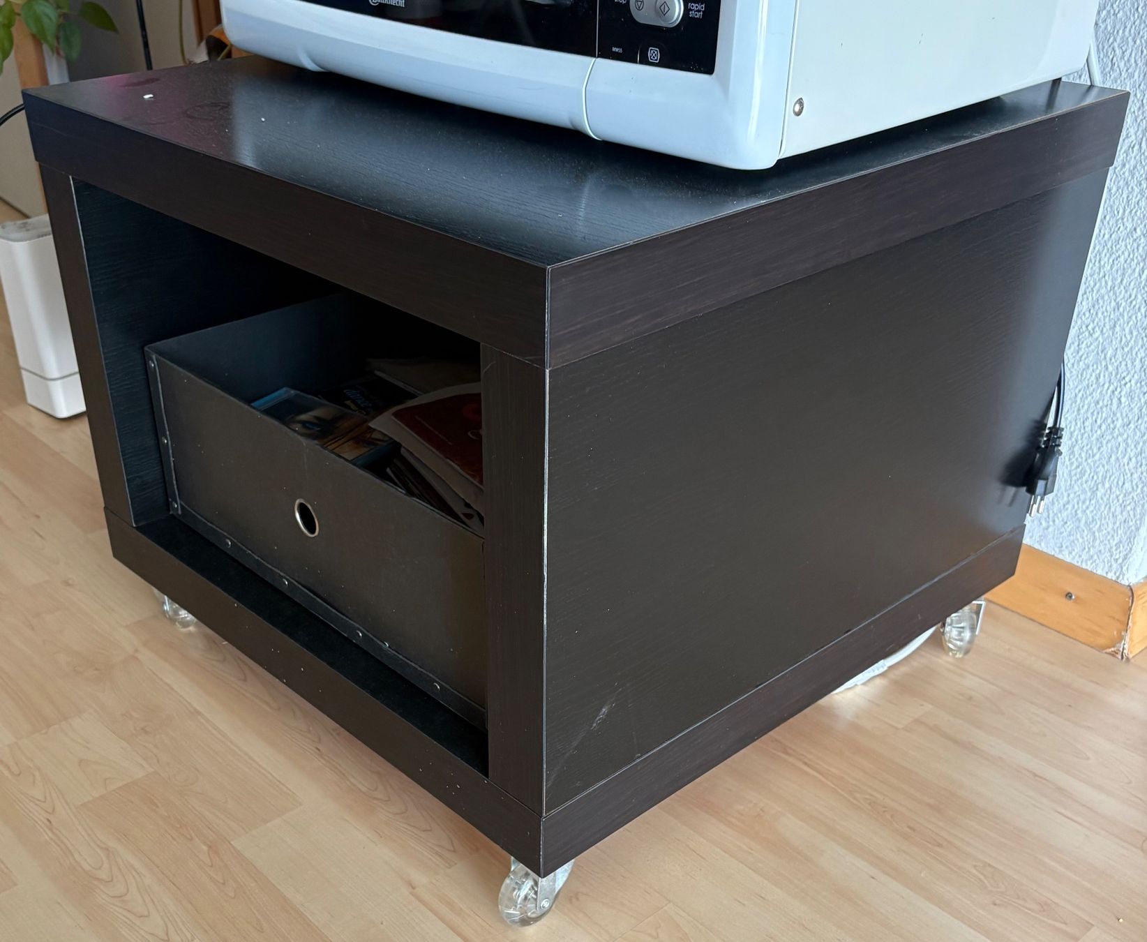 Korpus: Rollcontainer / Beistellschrank auf Rollen – Gebraucht aus Zürich von vit_6hkt 1