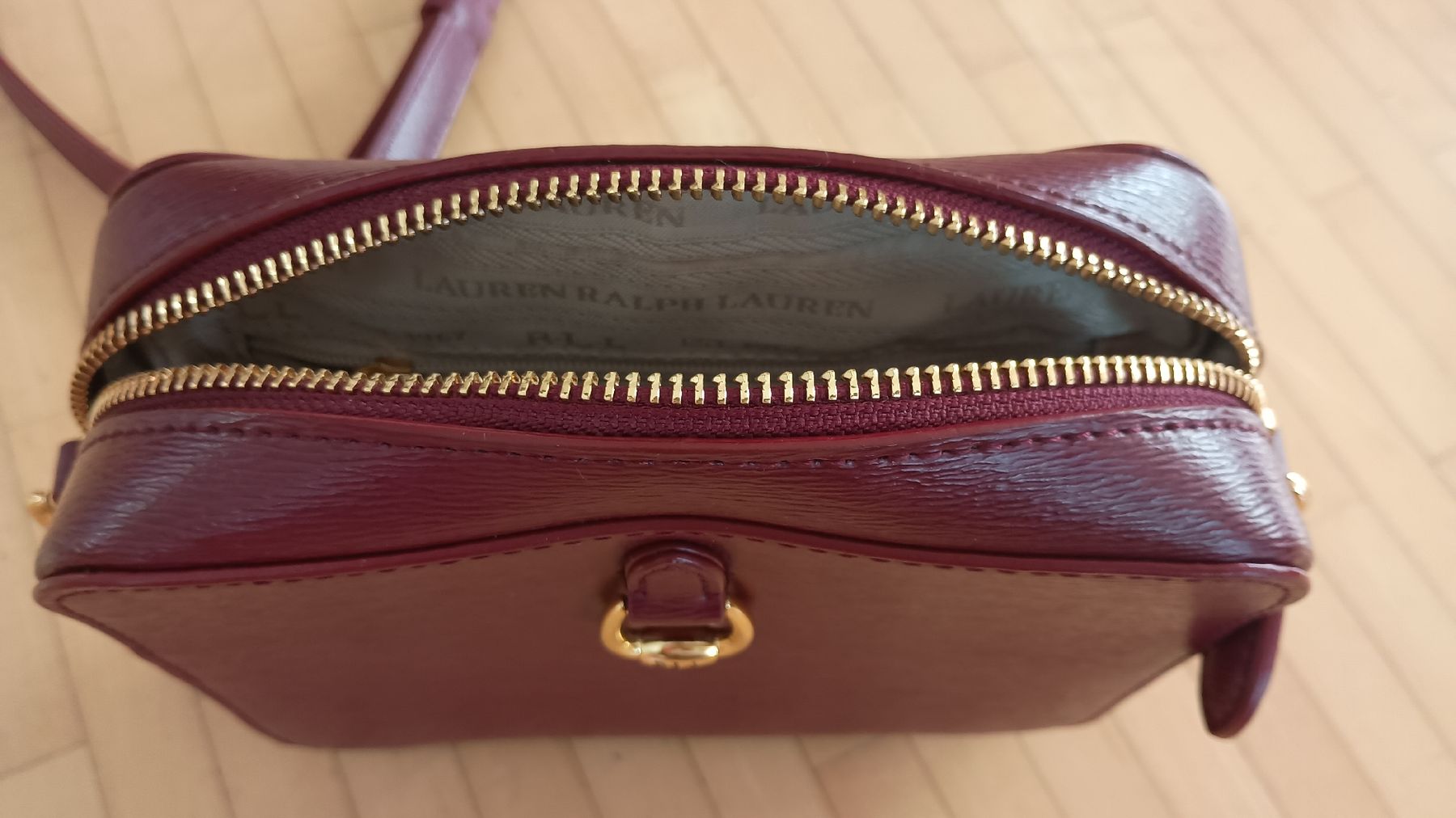 Ralph Lauren Sacs femmes: Ralph Lauren Ledertasche Bordeaux neuwertig – Neuf (Voir description) à Gossau ZH par GimK_4er 5