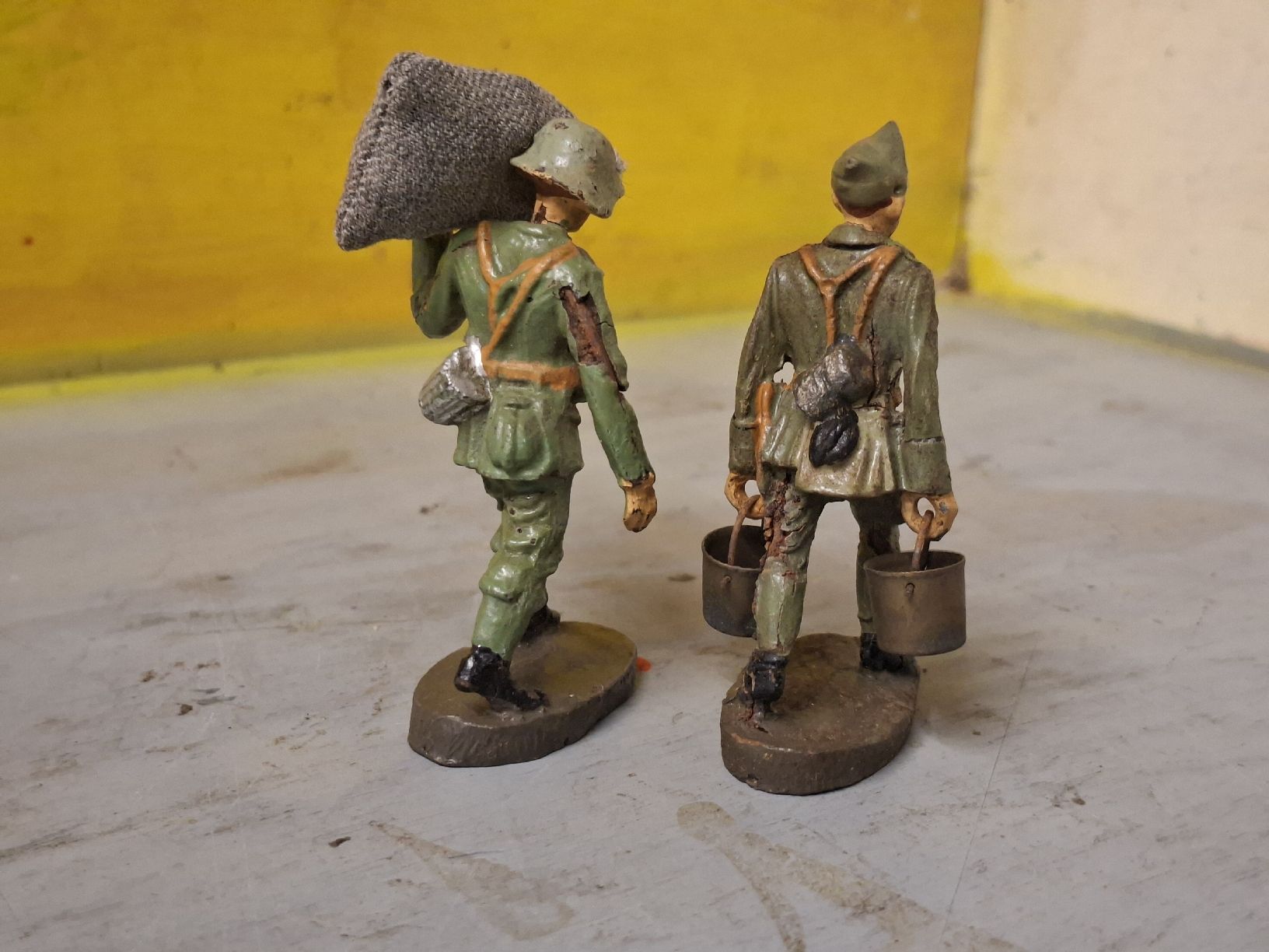 Elastolin Giocattoli: Soldats suisses de corvée – Usato da Monthey venduto da Jmbois 1