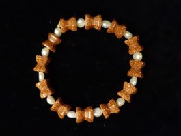 Armband mit Perlen und Goldfluss Edelsteinen