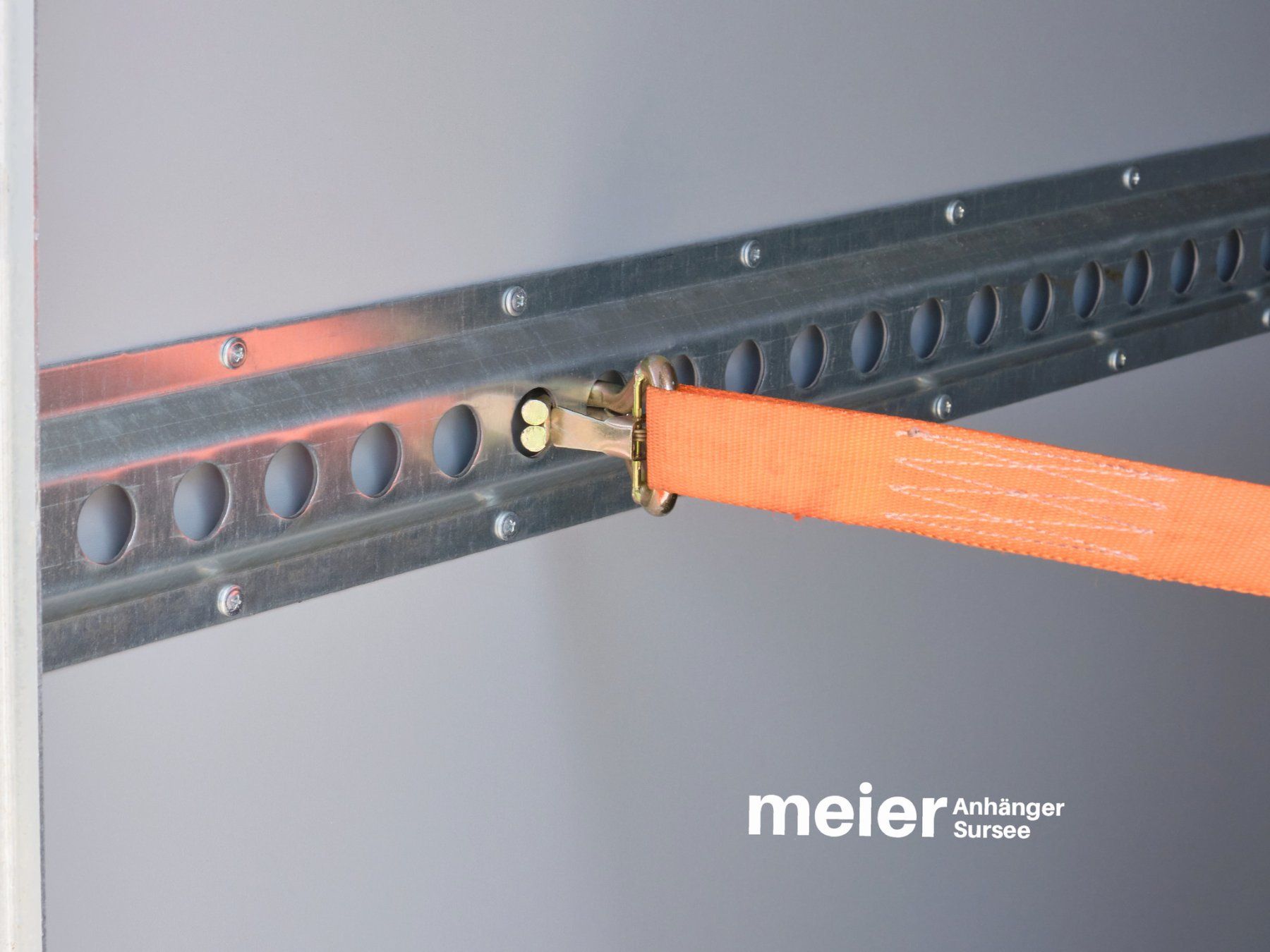 Tema Anhänger: Temared Kofferanhänger 1300 kg – Neu (gemäss Beschreibung) aus Mauensee von Meier_Sursee 3
