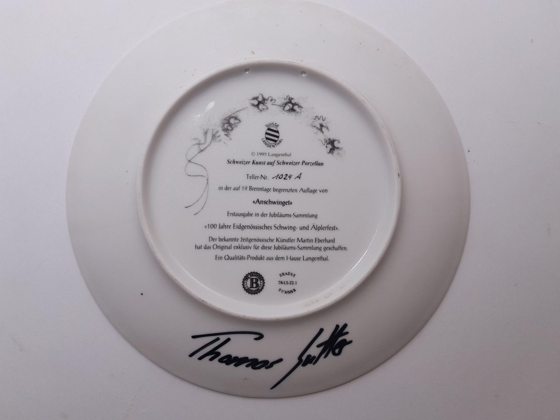 Assiettes: Von Thomas Sutter signierter Sammler Teller "Anschwinget" – D'occasion à Männedorf par Bel-view 2
