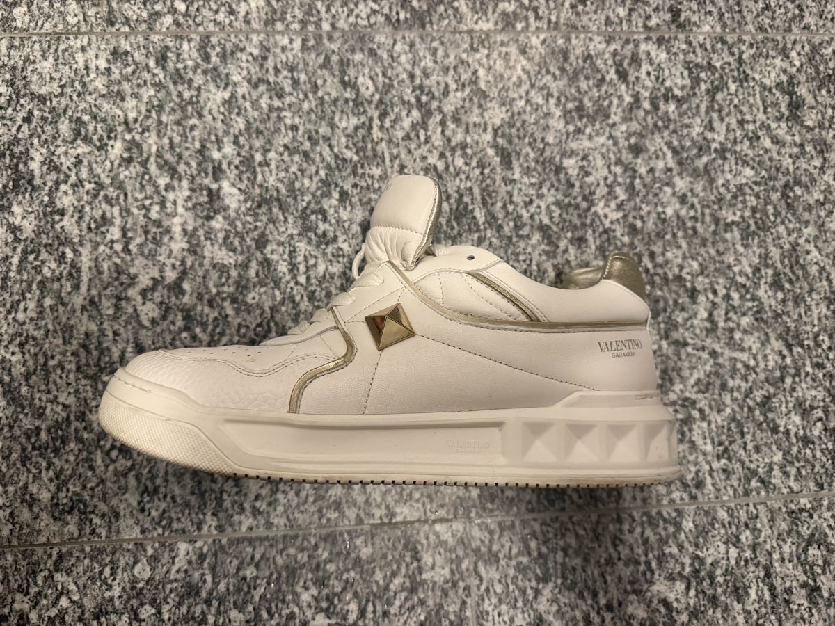 Valentino Scarpe da uomo: Valentino Garavani Sneaker 39 – Usato da Hünenberg venduto da Veromel 2